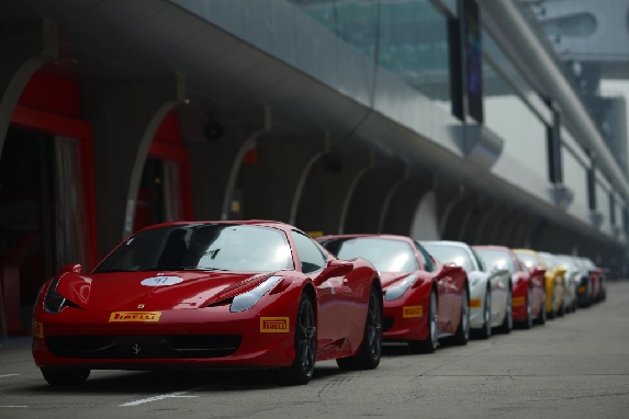 超级豪华跑车品牌在中国市场开展的最成熟的驾驶培训项目,2014法拉利