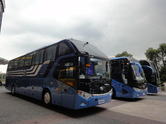 力推创新节能技术 新一代科技客车大金龙全面发力上海市场