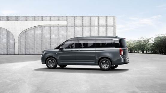 超大空间宽体商务车,五菱征程外观配色曝光