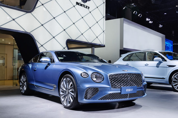 三大车系同台!宾利品牌亮相2021成都国际车展