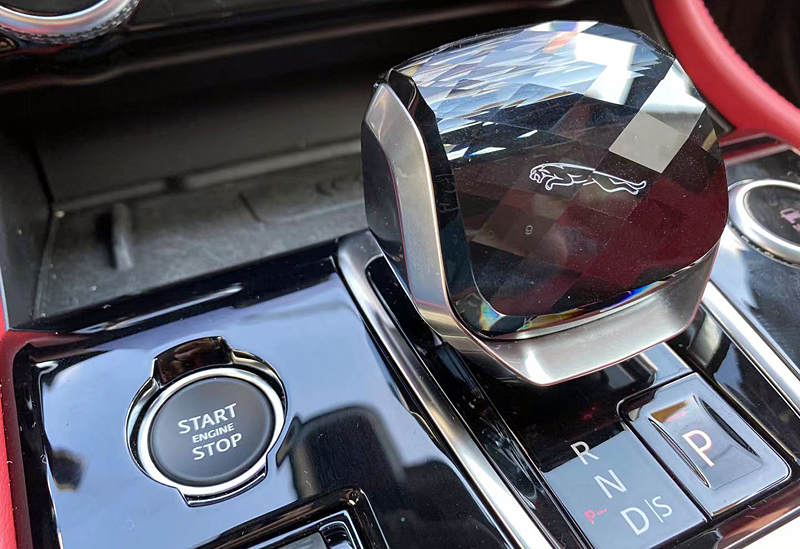 重塑英伦绅士之风!体验全新捷豹xfl