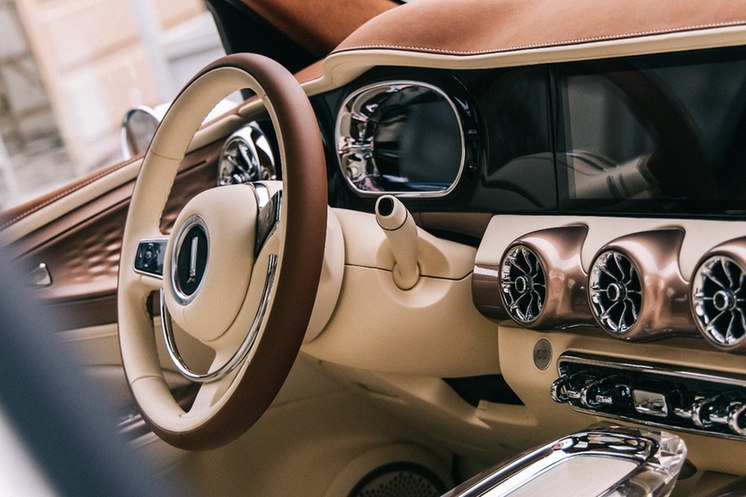 开辟汽车消费新蓝海,魏牌新一代智能复古潮驾命名"圆梦"