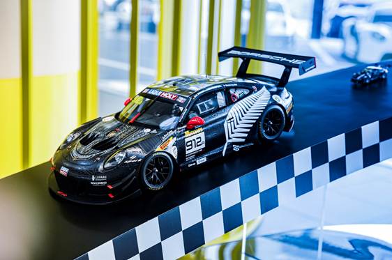 Emira Cup赛车：一台有“莲花魂”的赛道舞者(图1)