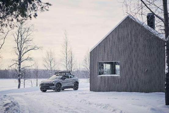 339594_Volvo_EX30_Cross_Country_with_Swedish_winter_cabin