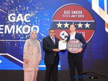 1影酷获颁ASEAN NCAP“五星安全”荣誉奖牌