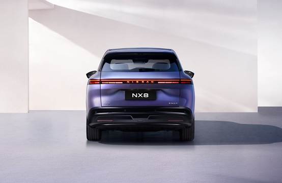 黑色的汽车 AI 生成的内容可能不正确。