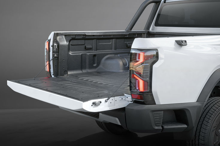 威麟R08 EV：纯电皮卡的“创富务实派”，是否能改写市场游戏规则？