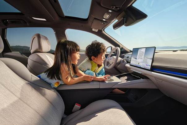 3、豆包大模型最新版，拥有强大的思考能力，真正实现&ldquo;听得懂、做得到&rdquo;