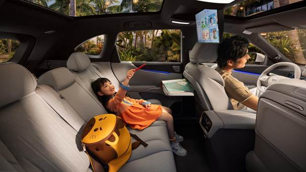 6、别克至境 E7前后排可独立使用互不干扰，解锁全家出行多元体验